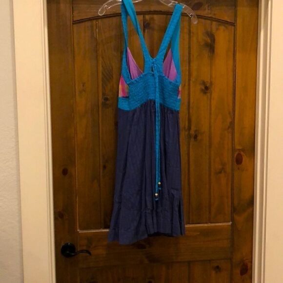 Multicolored dress with straps. Perfect for summer - Picture 2 of 2